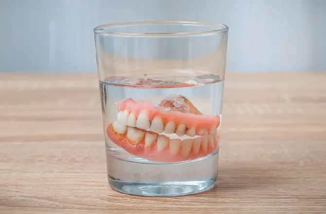 イメージ：インプラントで解決できること2